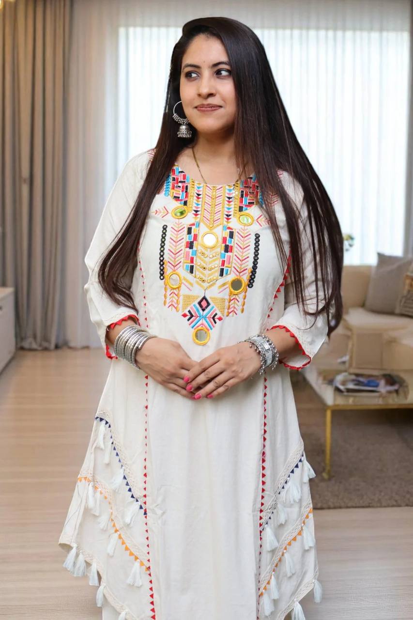 Trendy & Comfortable Cord SetβππΈπ 2-Piece Stylish Ensemble: Includes a well-fitted top and coordinated bottom