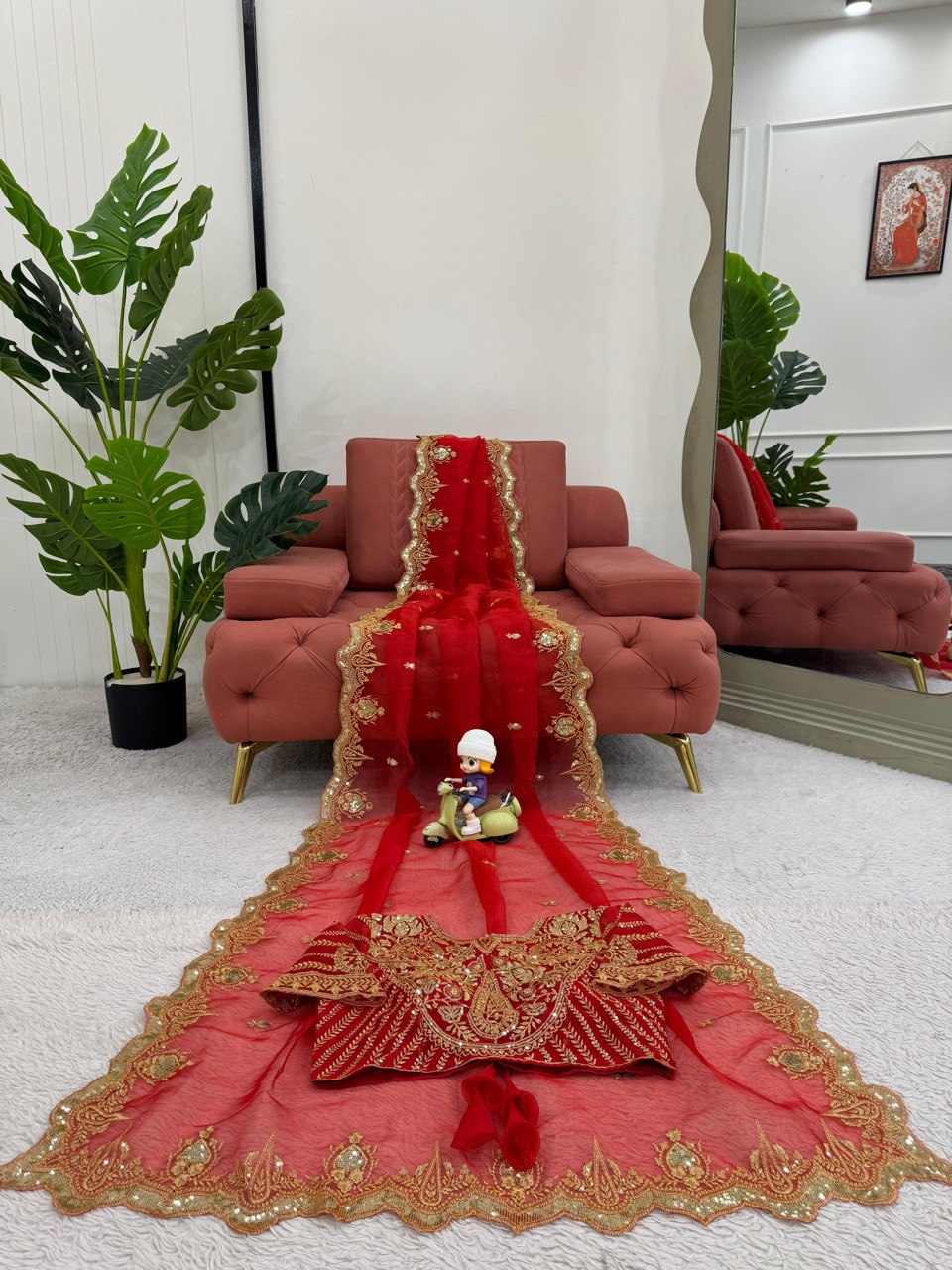 Looking some one for this same colour beautiful Designer Saree on Havy Organza Silk Febric with Thred & Sequnce and Blouse on also Havy Organza Silk Febric with Thred & Sequnce work.