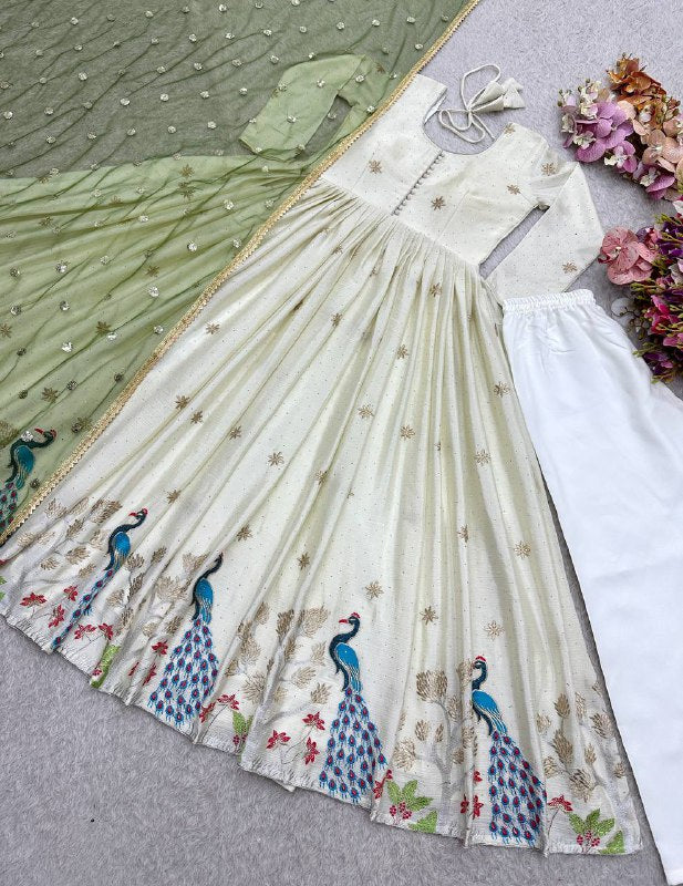 Đěsigner Tredition Look Heavy Dola Silk Gwon Pent & Dupatta Set single available wholesale