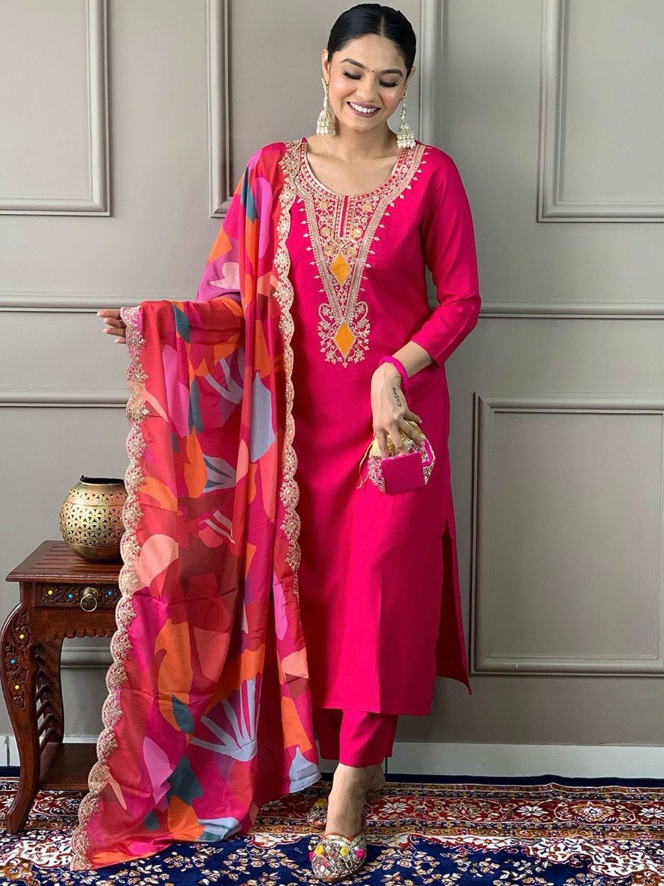 New Roman Fabric beautiful suit set