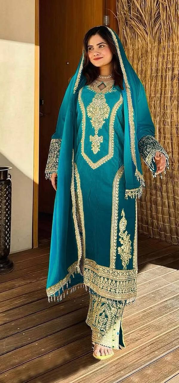 Đěsigner Party Wear Look Pur Dual Tone Peding Chinon Silk Top Plazzo & Dupatta Set