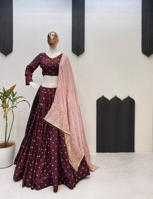 NAVARATRI SEASON OUR EXCLUSIVE FULL STITCHED LEHENGA CHOLI single available wholesale