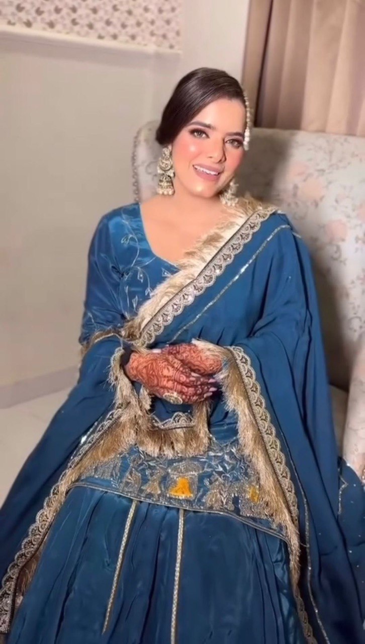 top lehengha & duppata Natural crep silk