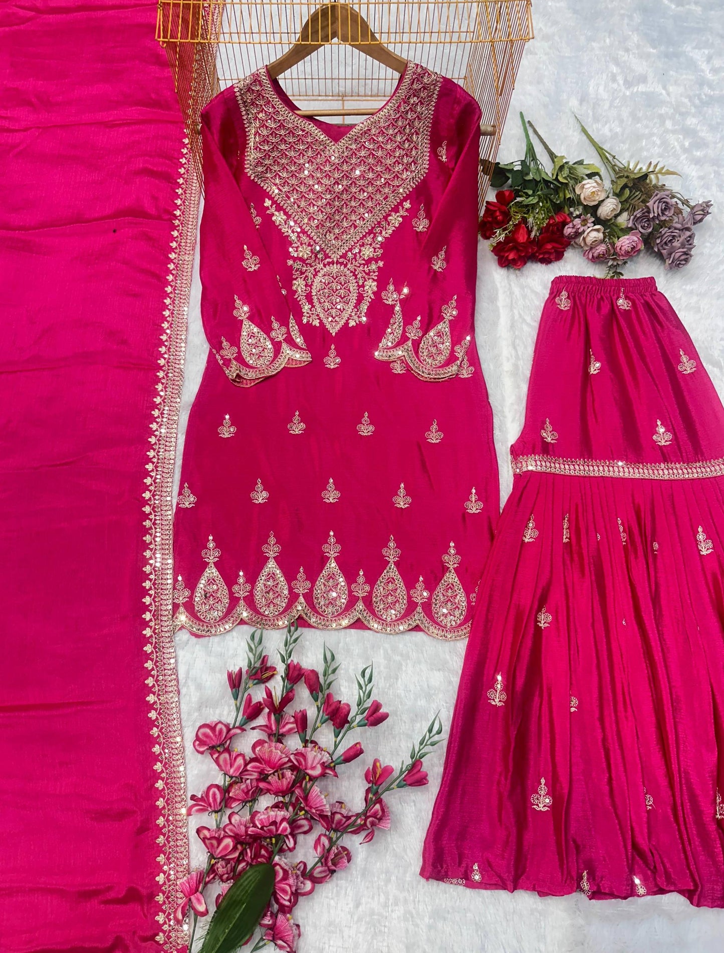 NEW ĐĚSIGNER PARTY WEAR TOP AND PLAZZO. WITH FANCY DUPPATA WITH EMBROIDERY WORK single available wholesale