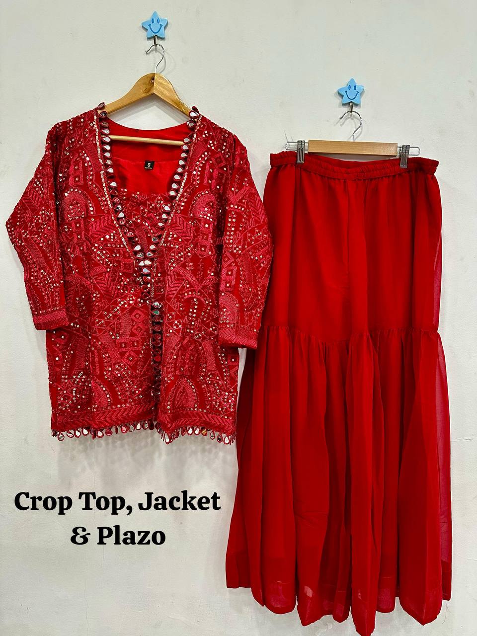 party Wear Style For the Upcoming Season*