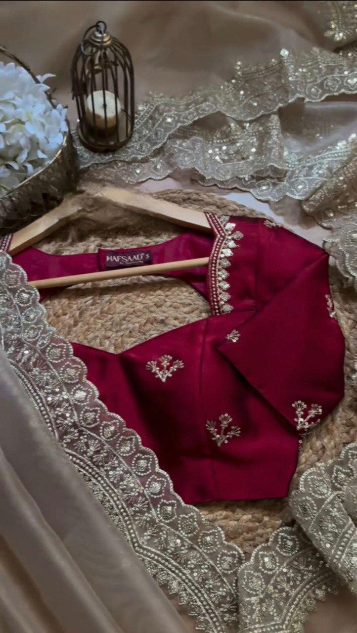 Looking some one for this same colour beautiful Designer Saree on Jimmy chu Febric with Thred & Sequnce work and Blouse on Mono Benglori silk Febric With Thred & Sequnce work.