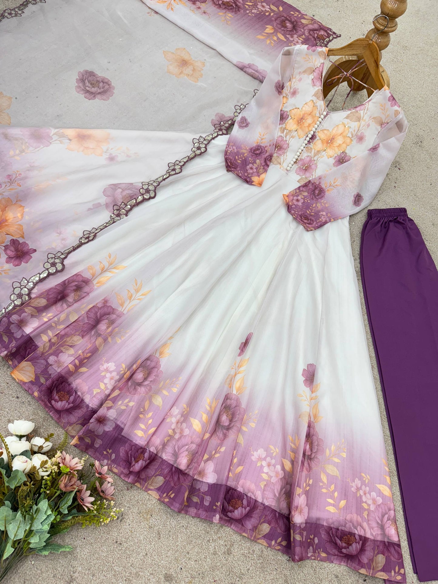 Women’s Ethnic Wear single available wholesale