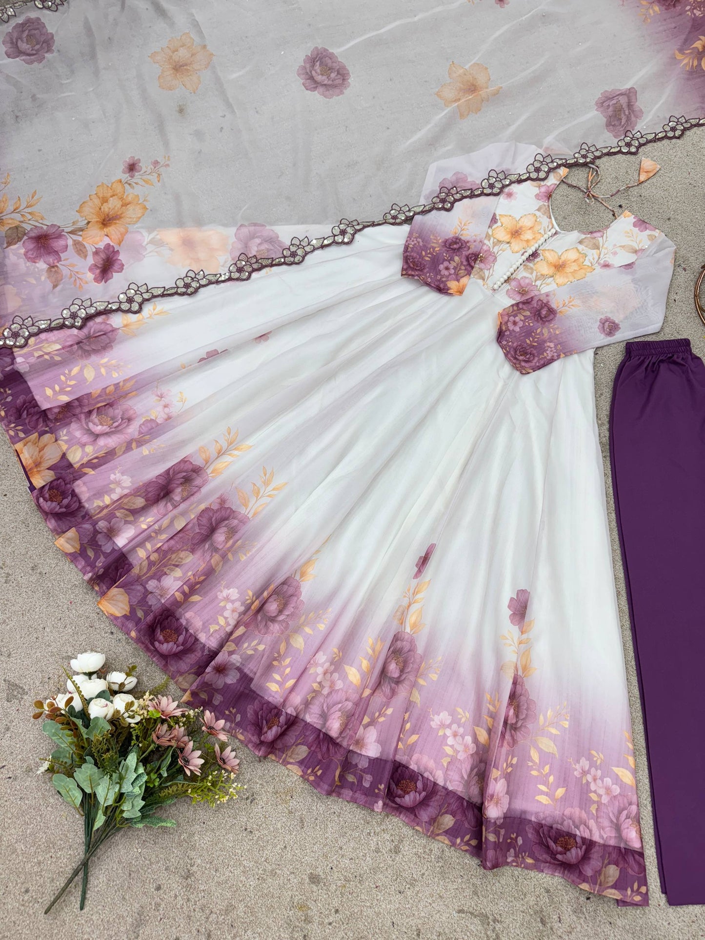 Women’s Ethnic Wear single available wholesale