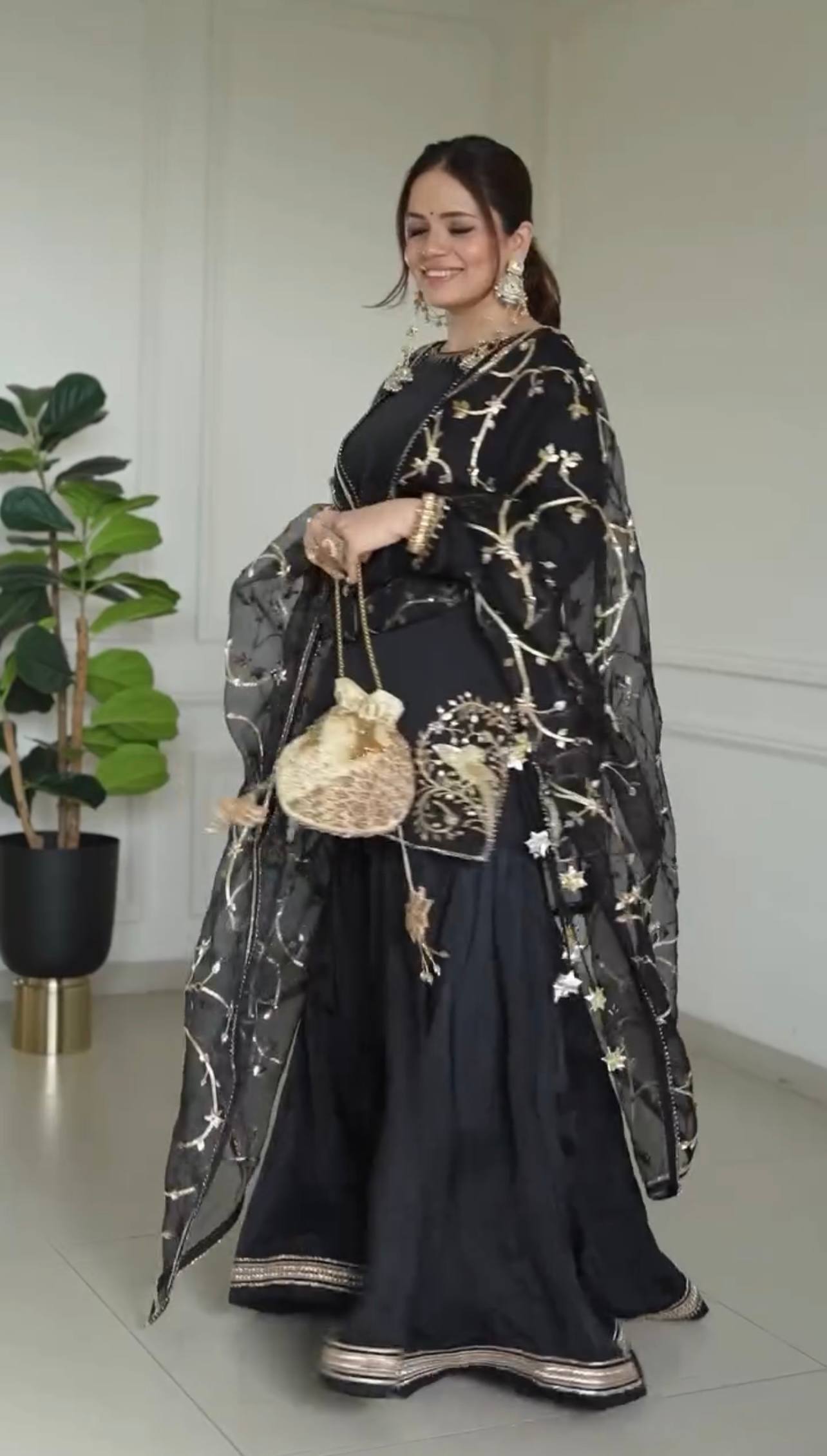 Women’s Ethnic Wear single available wholesale