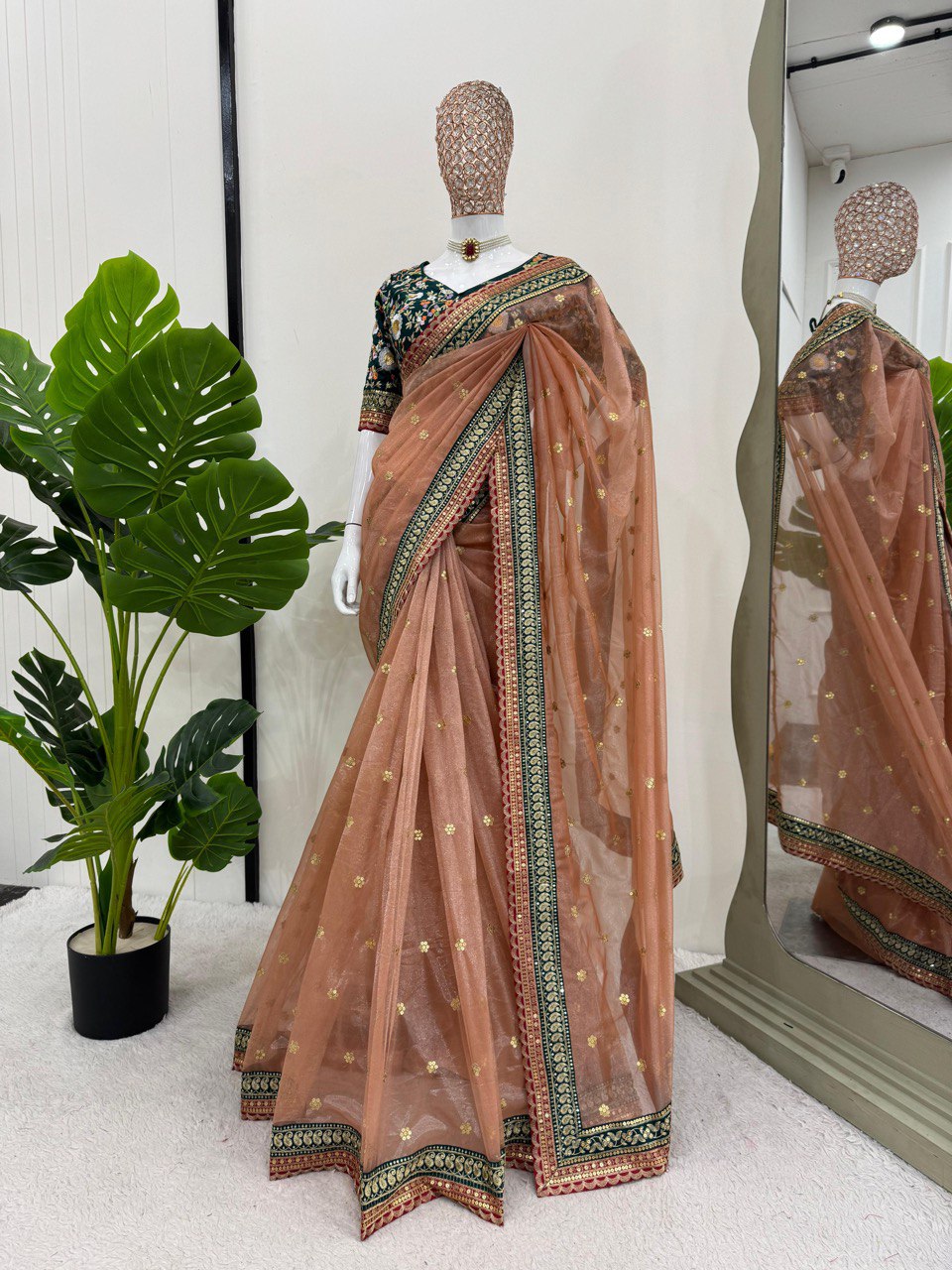 Looking some one for this same colour beautiful Designer Saree on Twil Net Febric with Thred & Sequnce work and blouse on mono benglori silk Febric with Thred & Sequnce work.