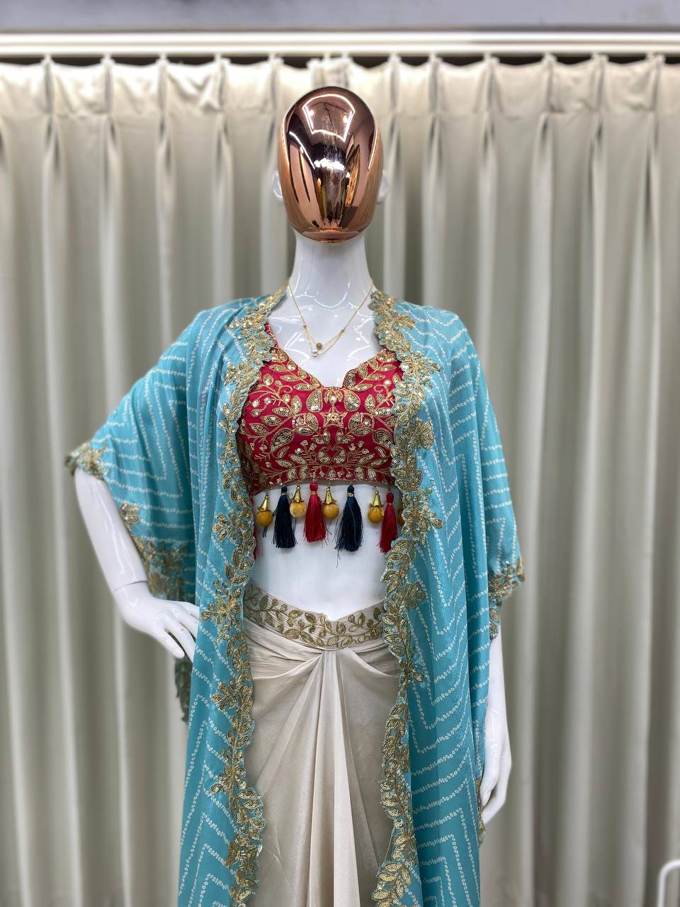 THREE PIECE WESTERN OUTFIT FOR TRENDY WEDDING SEASON