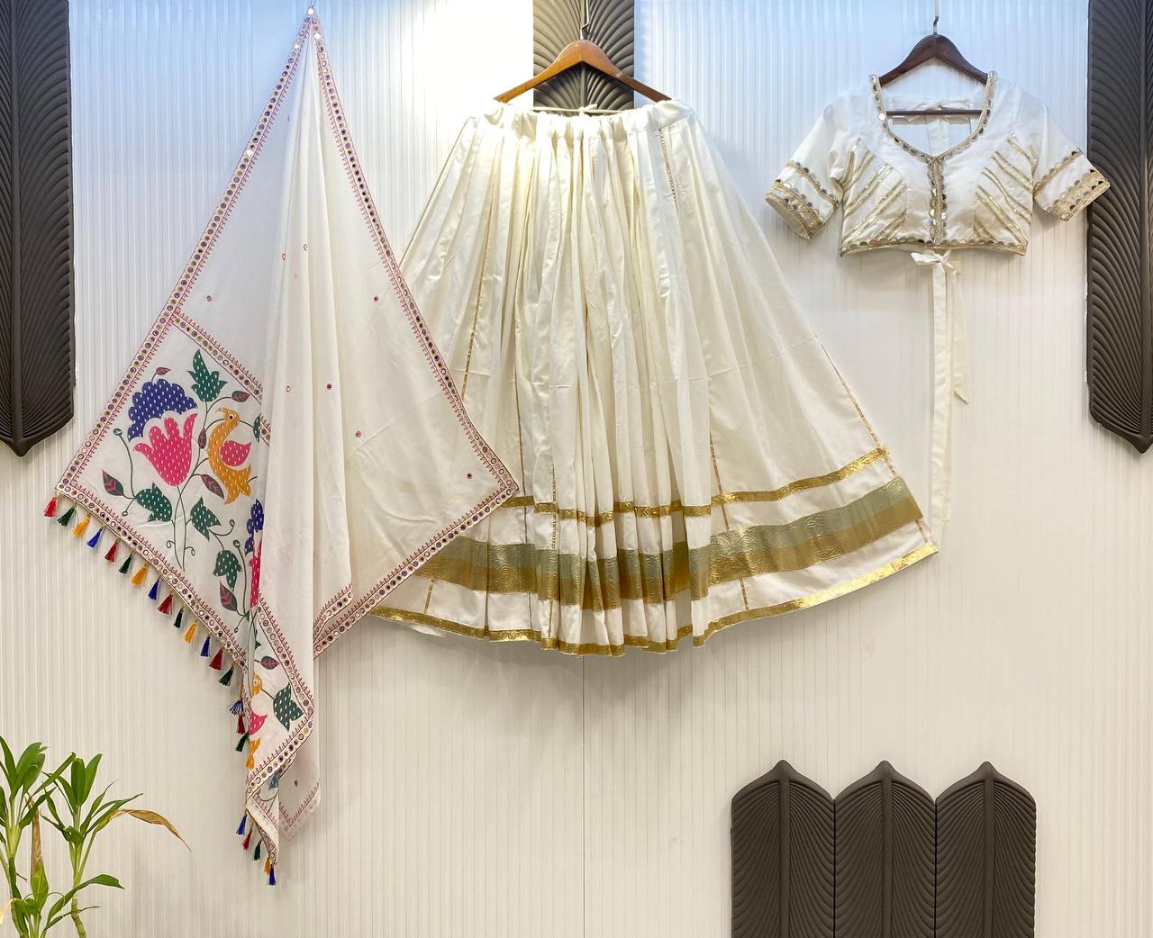 NAVARATRI SEASON OUR EXCLUSIVE FULL STITCHED LEHENGA CHOLI single available wholesale