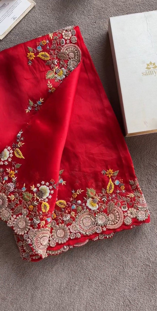 Looking some one for this same colour beautiful Designer Saree on Faux Georgette Febric with Thred & Sequnce work and blouse on also Faux Georgette Febric with Thred & Sequnce work.