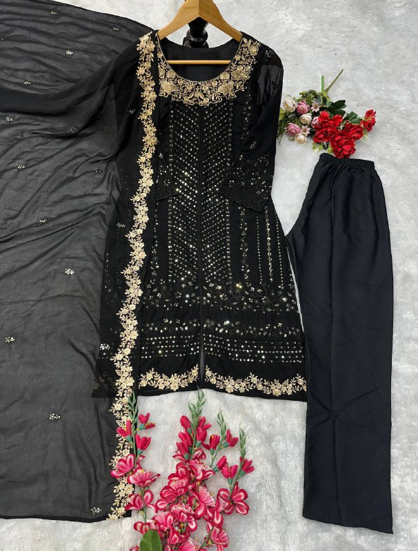 ĐĚSIGNER PARTY WEAR TOP AND PANT WITH FANCY DUPPATA AND EMBROIDERY WORK single available wholesale