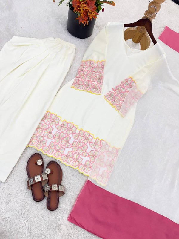 Women’s Ethnic Wear