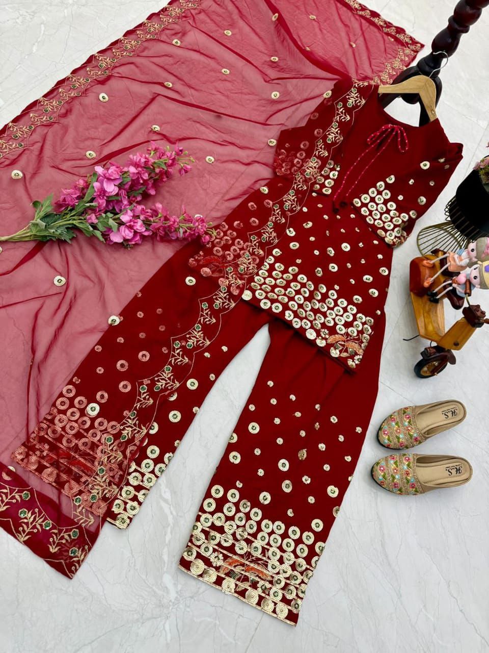 Designer Farshi Salwar PAKISTAN
