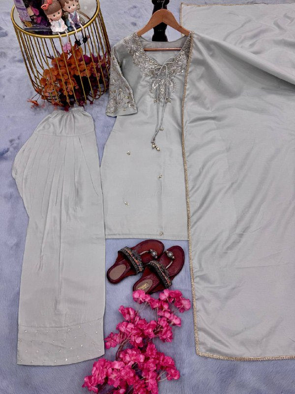 Đěsigner Party Wear Look Pur Natural Crepe Top & Farshi Palazzo With Dupatta set*
