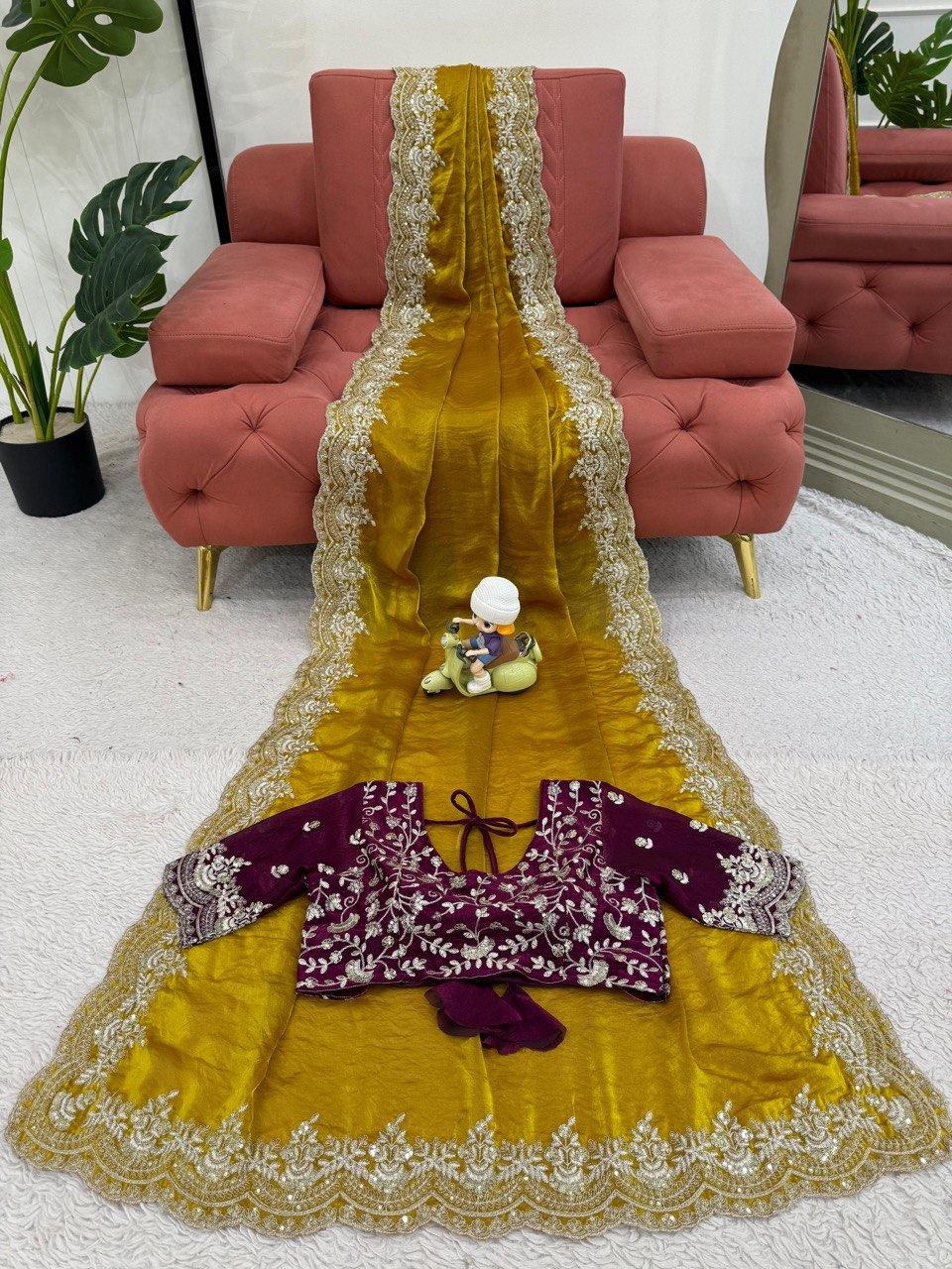 Looking some one for this same colour beautiful Designer Saree on Fendy silk Febric with Thred & Sequnce wok and Blouse on also Fendy silk Febric With Thred & Sequnce work