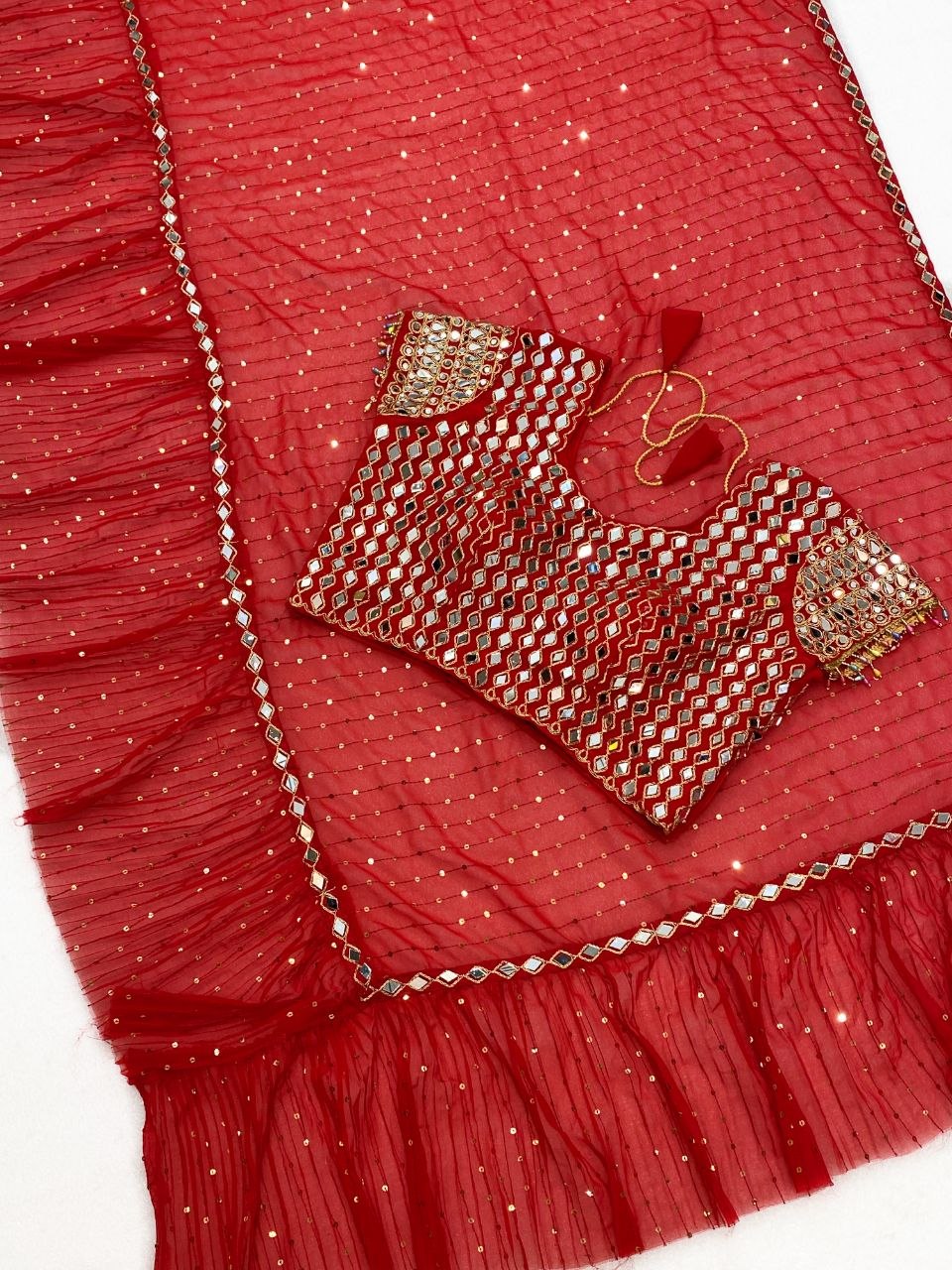 ENHANCE THE BEAUTY OF YOUR WARDROBE WITH THIS NEWLY LAUNCHED ANARKALI GOWN SET