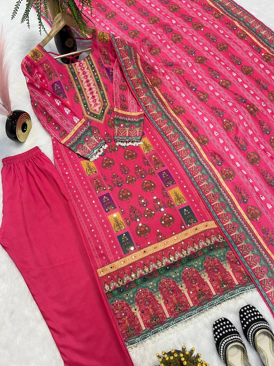 MASKA COTTON REAL HAND MIRROR WORK TOP AND PENT WITH DUPATTA