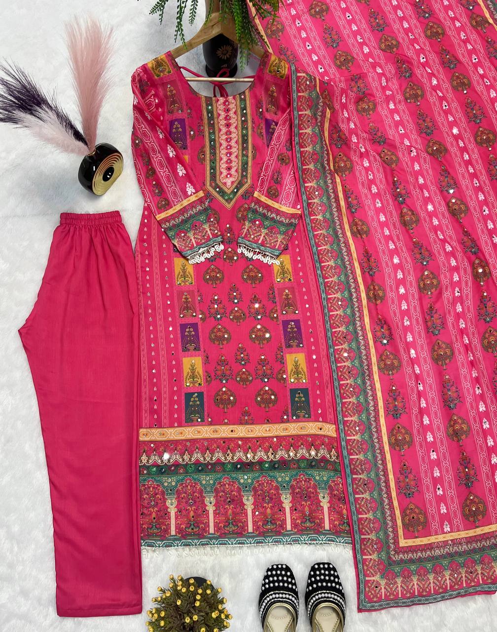 MASKA COTTON REAL HAND MIRROR WORK TOP AND PENT WITH DUPATTA
