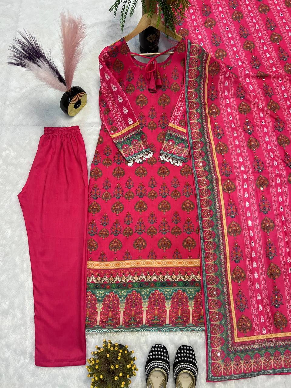 MASKA COTTON REAL HAND MIRROR WORK TOP AND PENT WITH DUPATTA