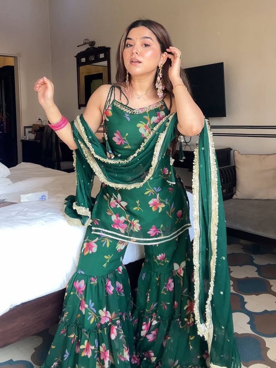 Elegant Ethnic Wear β¨ π Crafted in Classy Tones with Premium Fabric & Detailing