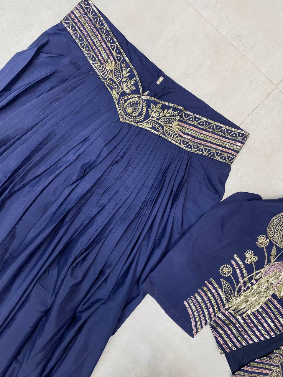 INDO WESTERN THREE PIECE WITH SEQUENCE EMBROIDERY WORK KOTI , BLOUSE WITH DRAPED SKIRT