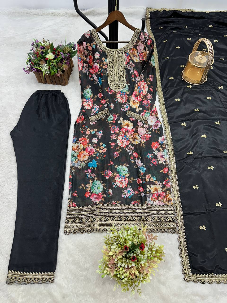 NEW READY TO WEAR COLLECTION FANCY DESIGN WITH DIGITAL PRINTED TOP - PENT WITH DUPATTA