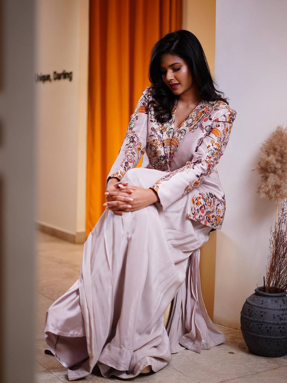 INDO-WESTERN DRAPE SAREE….* 🚀 *🥻WE ARE LAUNCHING NEW SUPERHIT TRENDING INDO-WESTERN READY TO WEAR SAREE WITH FULLY EMBROIDERED KOTI ON RANGOLI SILK FABRIC WITH STITCH BLOUSE
