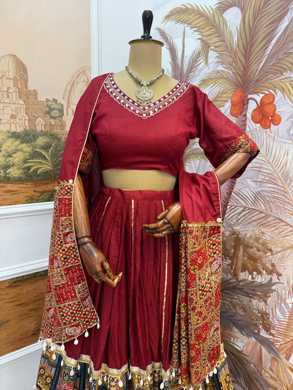 PURE RAYON FABRIC FOIL PRINT WORK AND CODI LACE BORDER