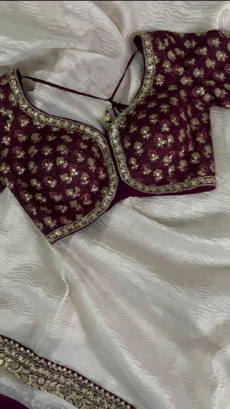 Looking some one for this same colour beautiful Designer Saree on Crunchy Silk Febric with Thred & Sequnce work and Blouse on Mono Benglori Silk Febric With Thred & Sequnce work.