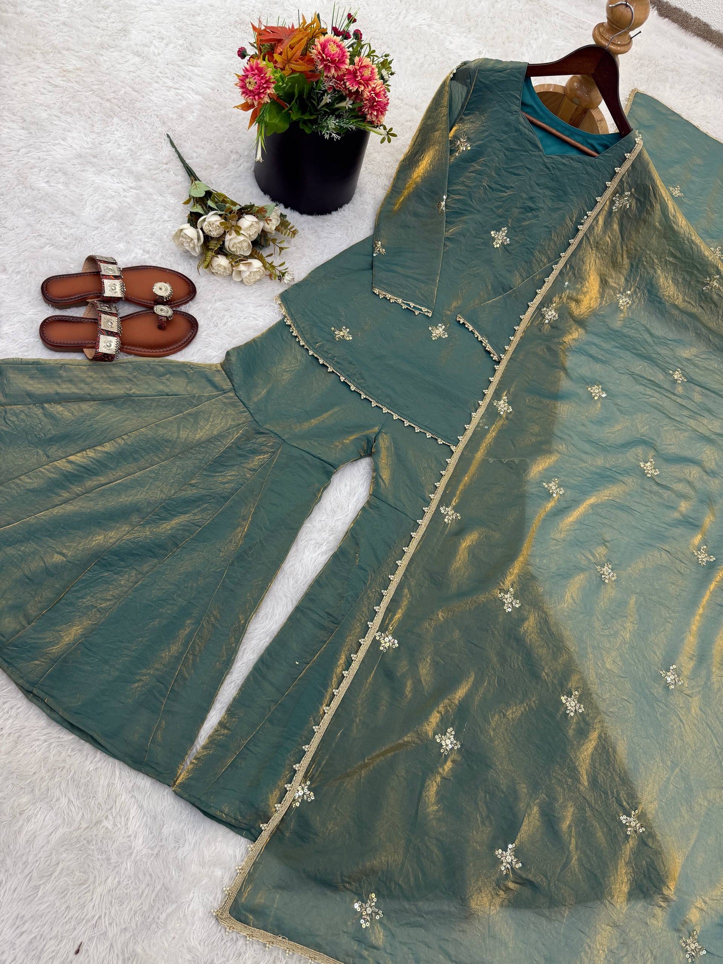 Women’s Ethnic Wear single available wholesale