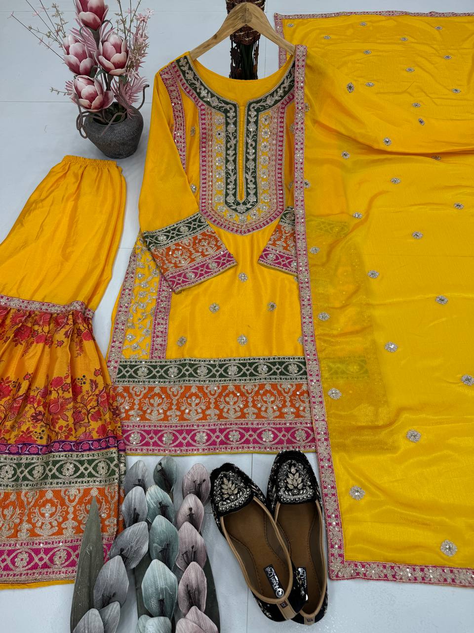 PAKISHTANI SHARARA SUIT SET