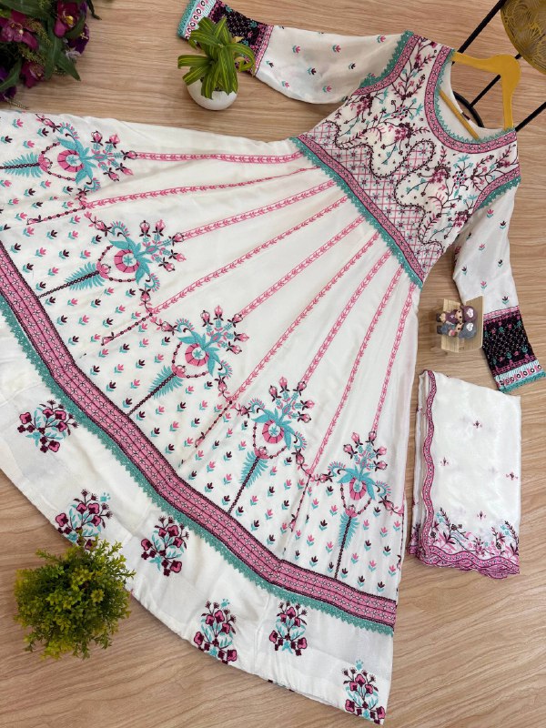 ANARKALI SET SUPERHIT TRENDING GOWN & DUPATTA SET WITH FULL EMBROIDERY WORK ON CHINON FABRIC