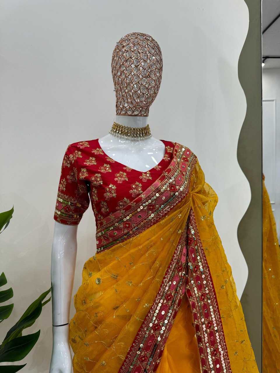 yellow colour beautiful Designer Saree on Havy Organza Silk Febric with 9MM Sequnce With Thred work and Blouse on Mono Benglori Silk Febric With Sequnce & Thred work.