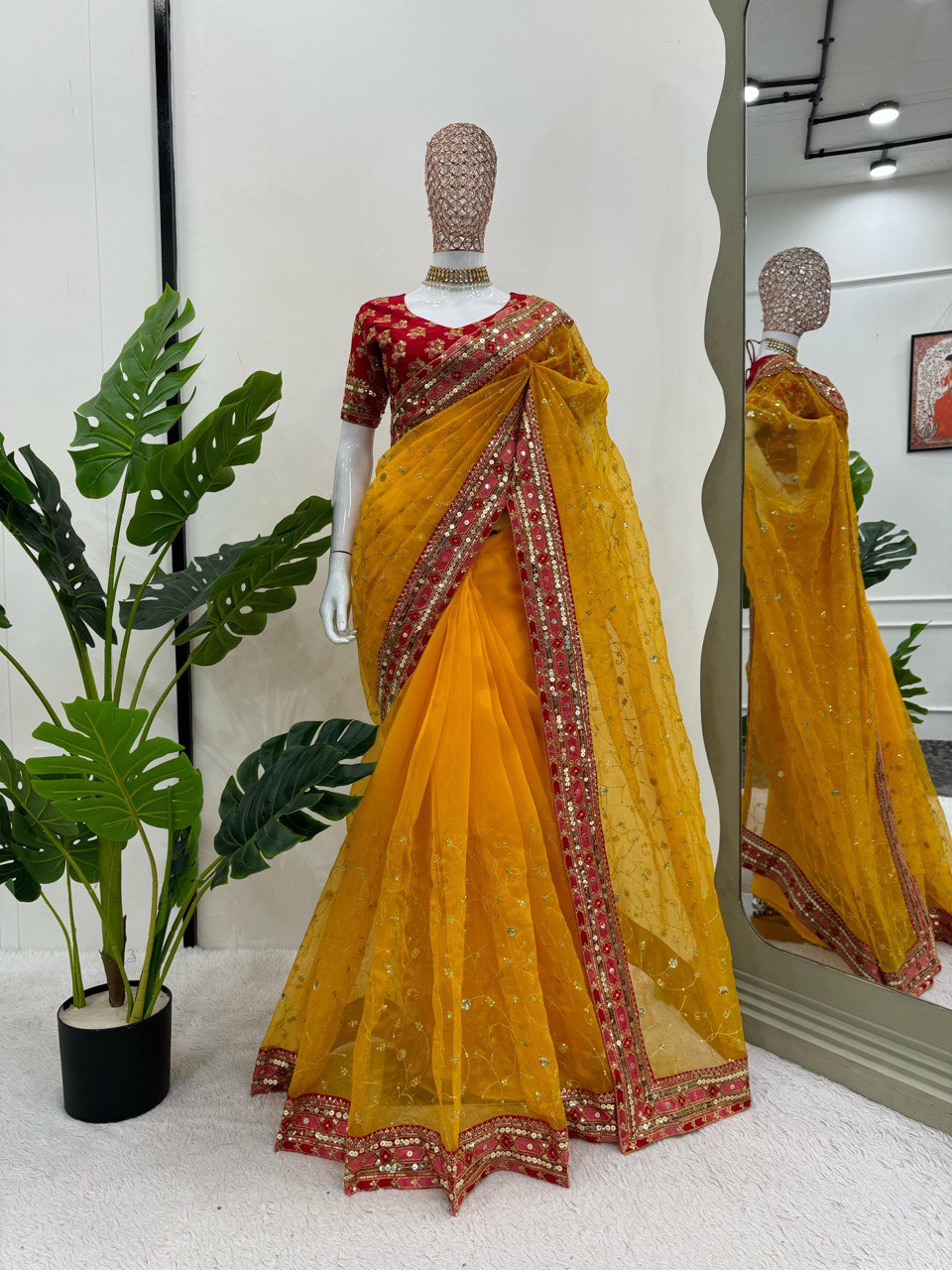 yellow colour beautiful Designer Saree on Havy Organza Silk Febric with 9MM Sequnce With Thred work and Blouse on Mono Benglori Silk Febric With Sequnce & Thred work.