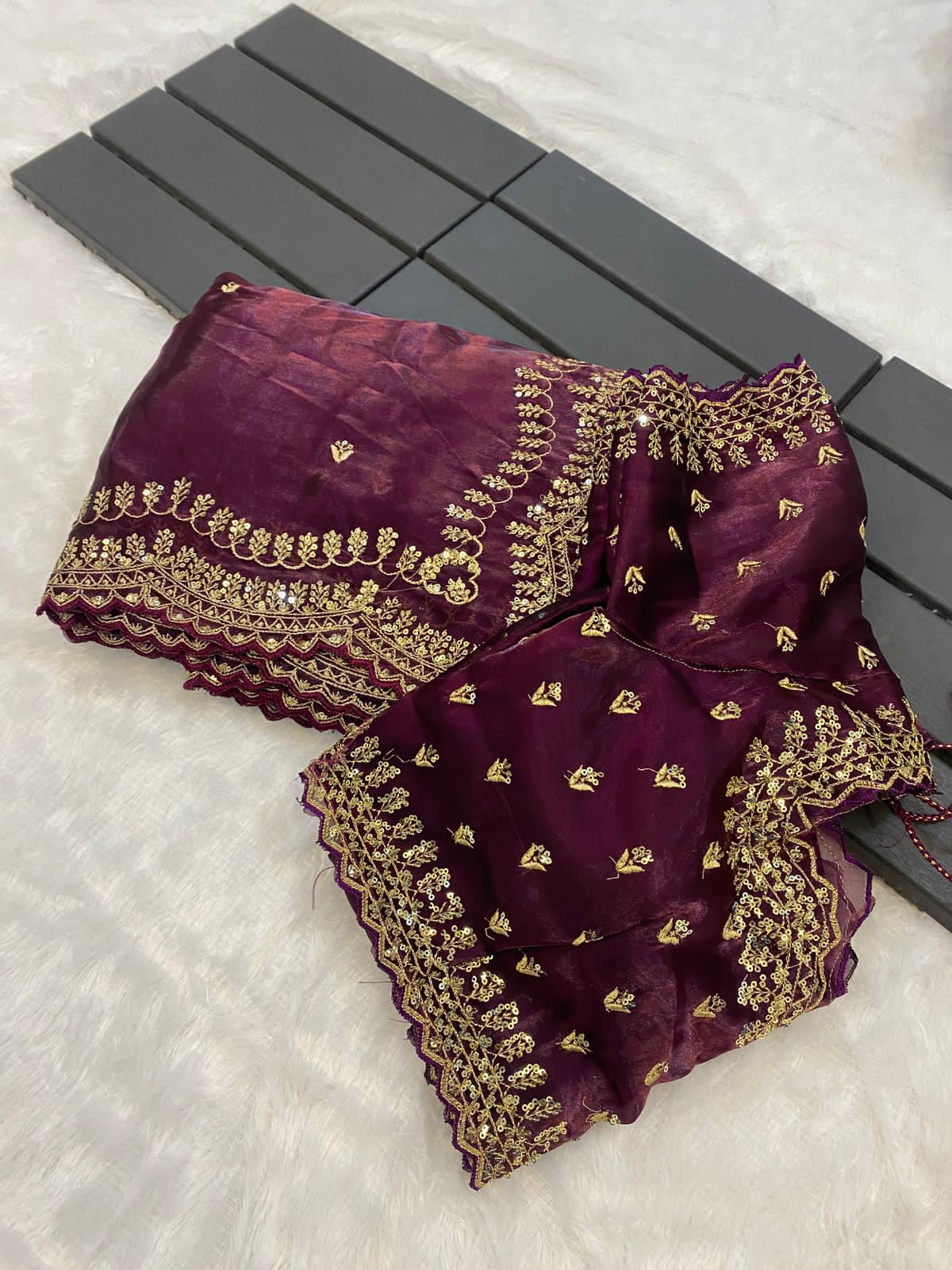 hinning pure crystal silk Jimmy choo sarees with seqnce & golden zari embroidered