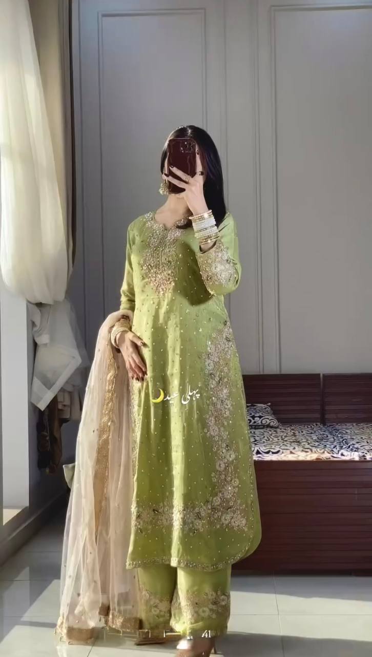 Đěsigner Party Wear Look Pur Chinon Silk Top Plazzo & Dupatta Set