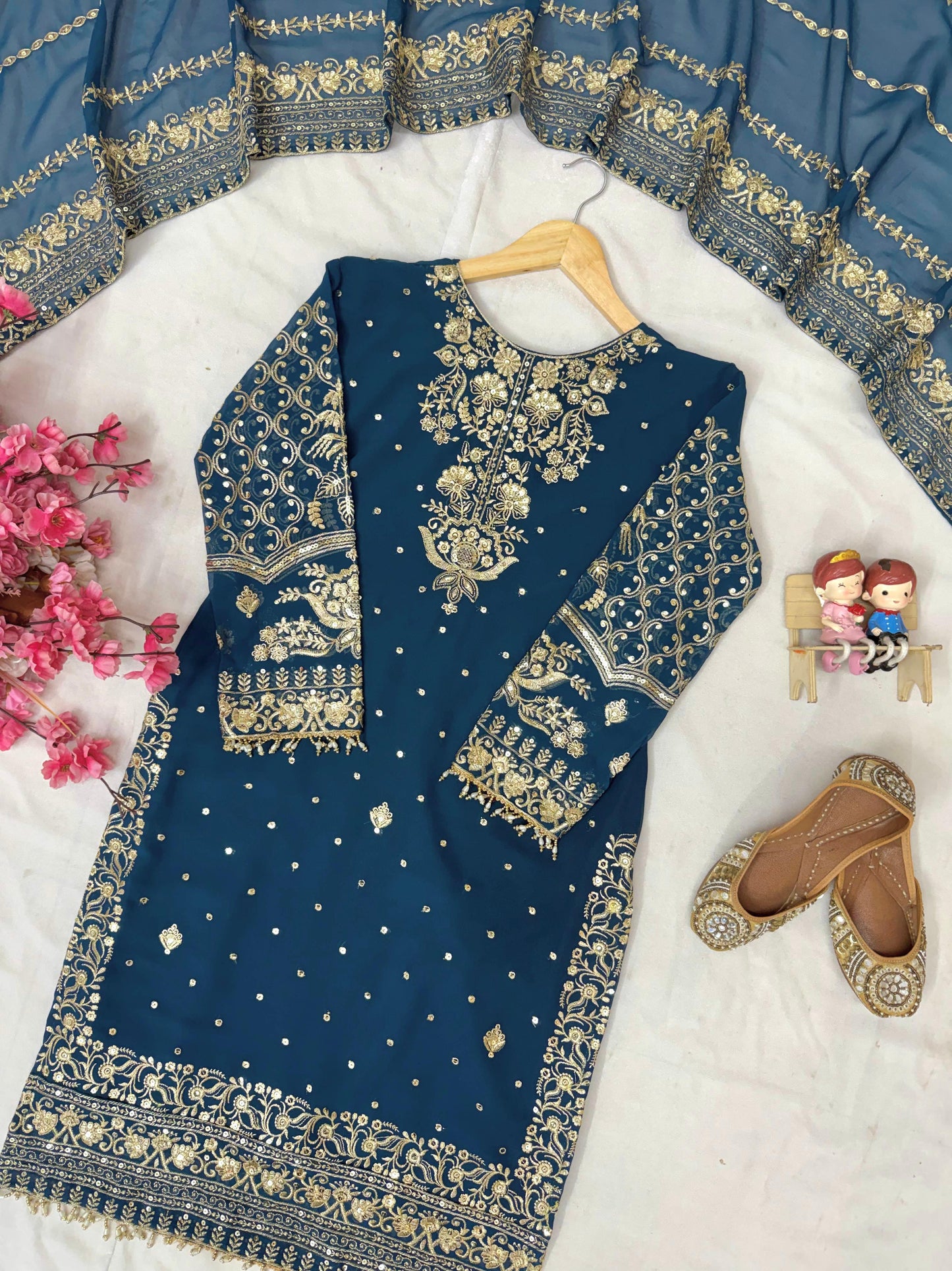 ENHANCE THE BEAUTY OF YOUR WARDROBE WITH THIS NEWLY LAUNCHED KURTI & SHARARA SET