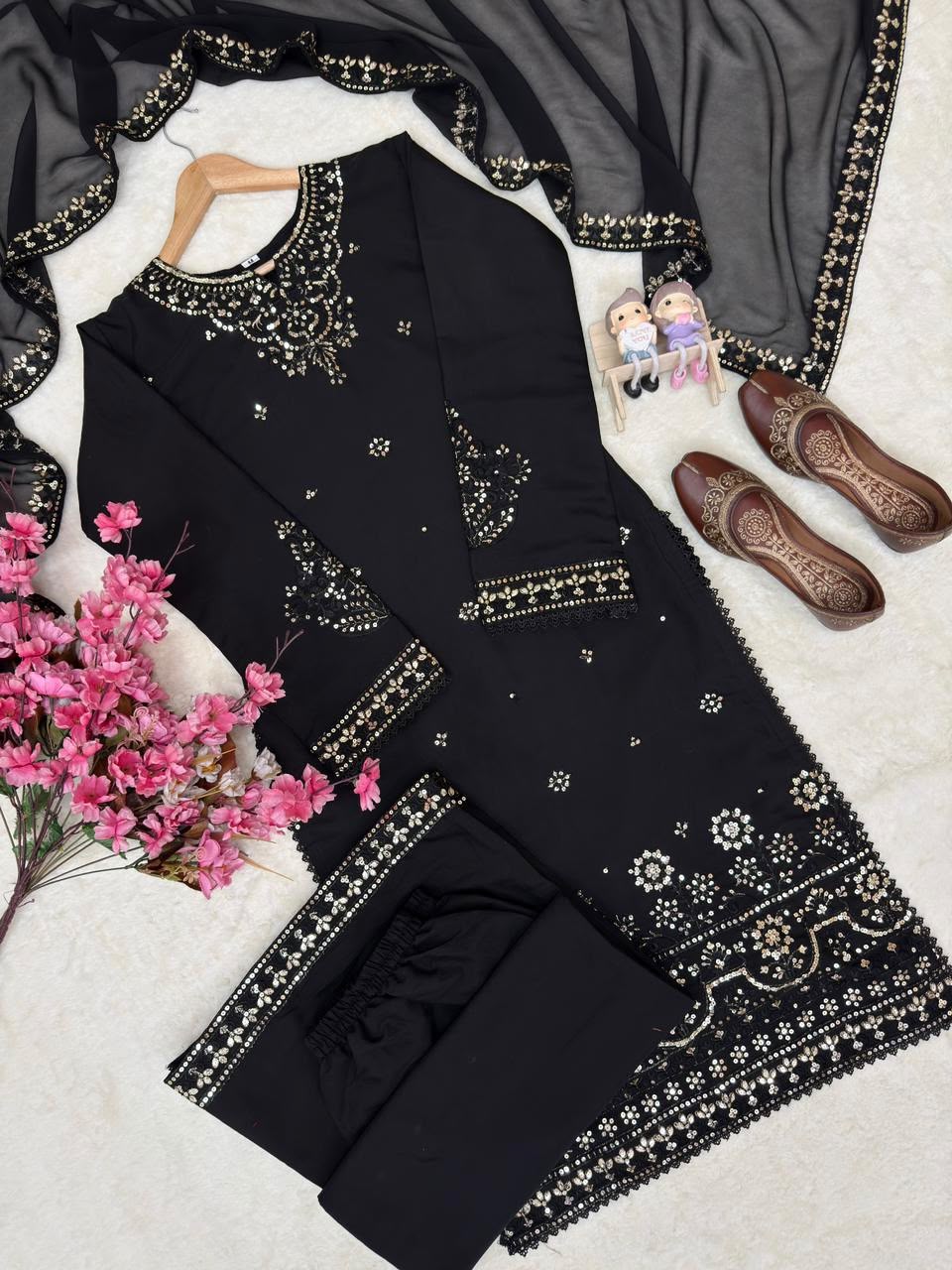 Enhance the beauty of your wardrobe with our newly launched Premium Kurti, Palazzo & Dupatta Set.