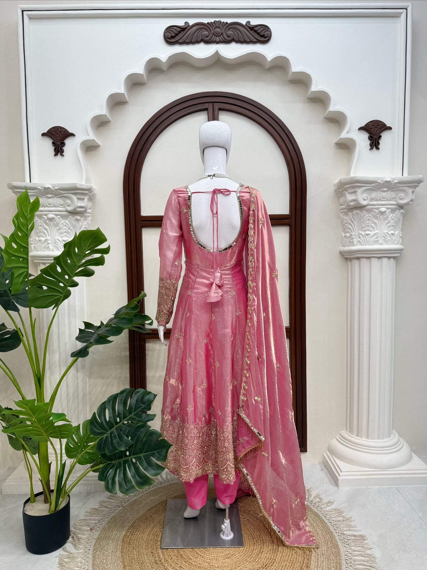 Designer Gown with Pent Set – Elegant Ethnic Wear ✨ 🎀 Crafted in Classy Tones with Premium Fabric & Detailing