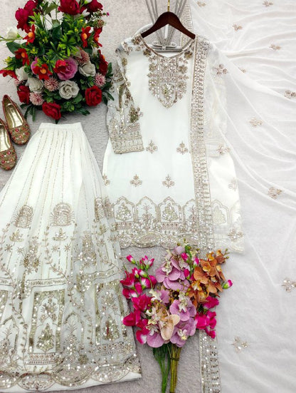 Bollywood    Gwon&Pent&dupatta* Reddy To Wear Look Design