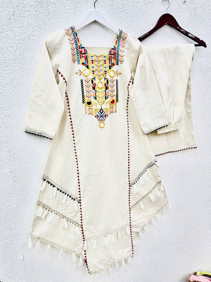 Trendy & Comfortable Cord Set”🎀🌸💃 2-Piece Stylish Ensemble: Includes a well-fitted top and coordinated bottom