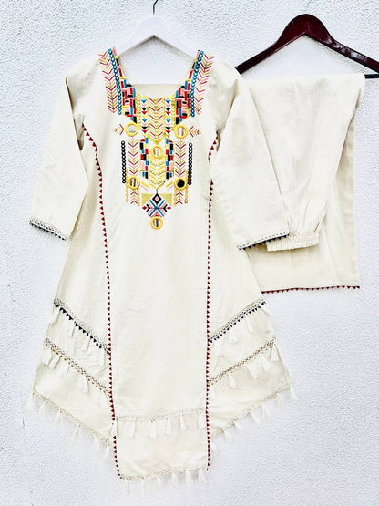 Trendy & Comfortable Cord Set”🎀🌸💃 2-Piece Stylish Ensemble: Includes a well-fitted top and coordinated bottom