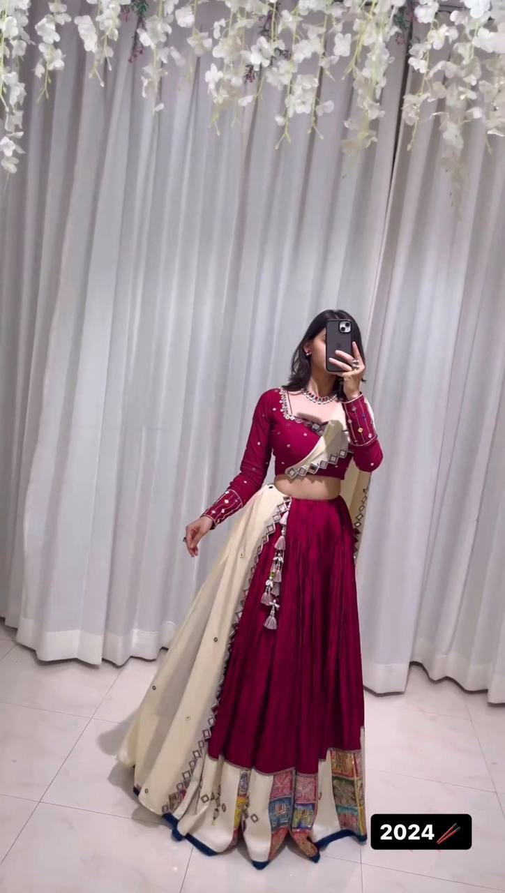 navrati lehenga choli Hevay Boutiq Collection
