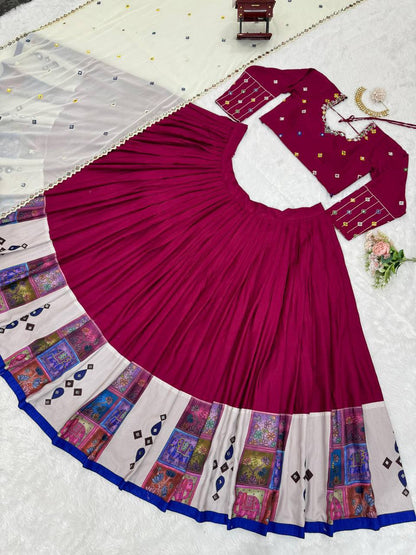 navrati lehenga choli Hevay Boutiq Collection