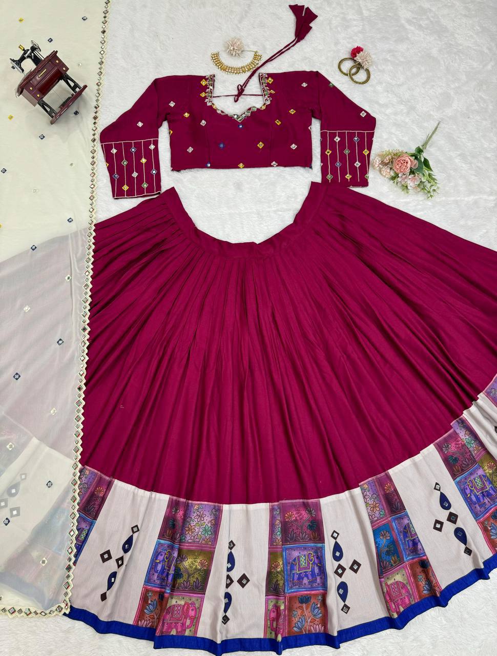 navrati lehenga choli Hevay Boutiq Collection