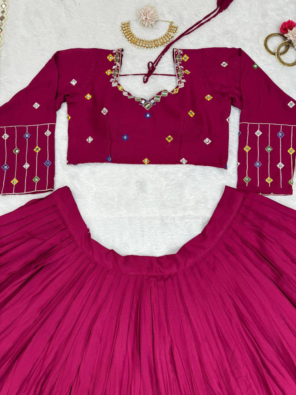 navrati lehenga choli Hevay Boutiq Collection