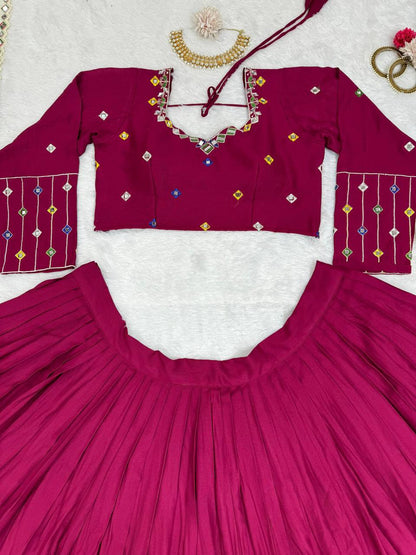 navrati lehenga choli Hevay Boutiq Collection